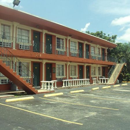 Hialeah Executive Motel Miami Springs Екстер'єр фото