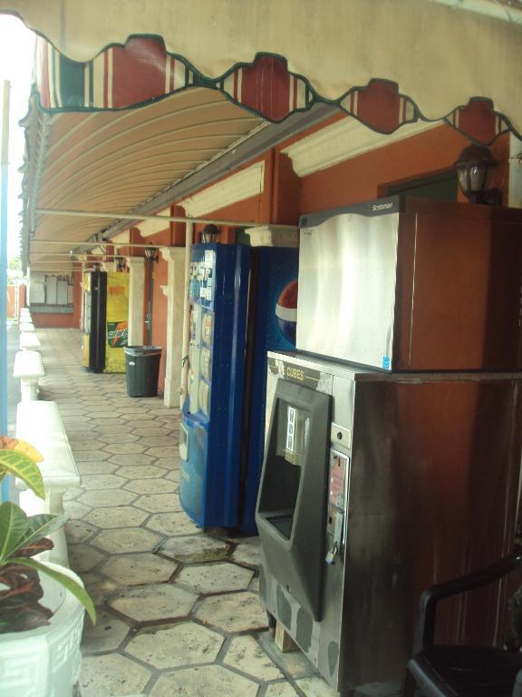 Hialeah Executive Motel Miami Springs Екстер'єр фото